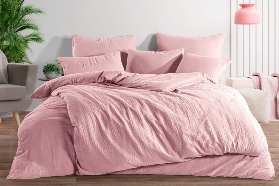 Muslin posteljina napravljena od 100% pamuka za osećaj maksimalne udobnosti i neometanog sna.