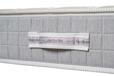 Partnerski dušek sa srebrnom u navlaci Duo Plus Visco 2.0, 160x200 cm 6 Dva osećaja tvrdoće - 3, 4 | Penasti dušek | Visina 20 cm | Nosivost 130 kg | Garancija 5 godina