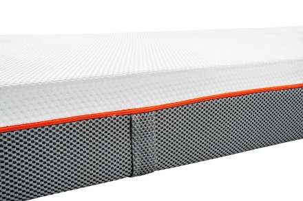 Dušek Sorellina 2.0 kombinuje tvrd oslonac i udobnost, 90x200 cm 7 Dva osećaja tvrdoće - 2, 3 | Penasti dušek | Visina 19 cm | Nosivost 150 kg | Garancija 6 godina