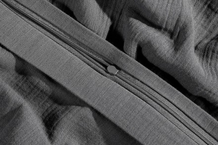 Muslin posteljina napravljena od 100% pamuka za osećaj maksimalne udobnosti i neometanog sna.