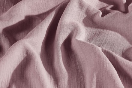 Muslin posteljina napravljena od 100% pamuka za osećaj maksimalne udobnosti i neometanog sna.