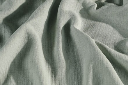 Muslin posteljina napravljena od 100% pamuka za osećaj maksimalne udobnosti i neometanog sna.