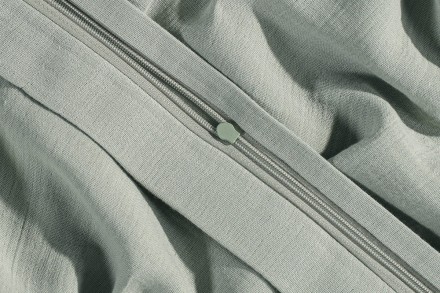 Muslin posteljina napravljena od 100% pamuka za osećaj maksimalne udobnosti i neometanog sna.