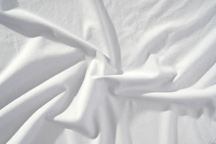 Klinmam Jersey čaršavi su napravljeni od prvoklasnih finih prediva. Savršeno su mekani i veoma prijatni na dodir.