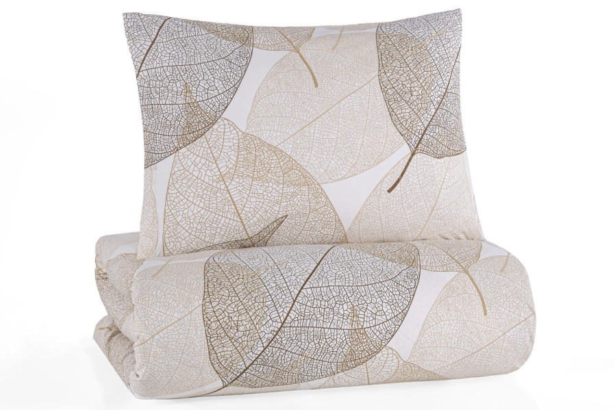 Posteljina je prijatna na dodir, savršeno odvodi vlagu i teško se gužva.