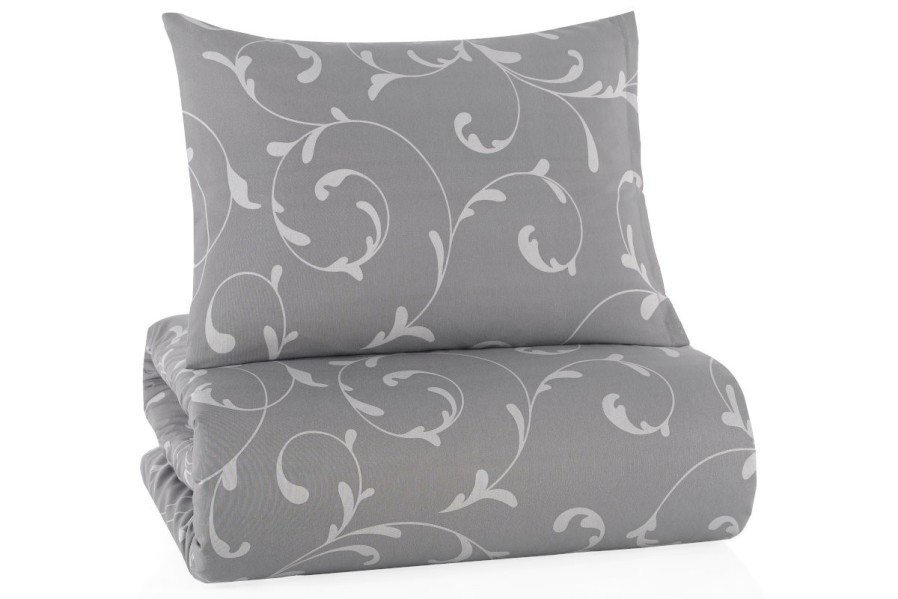 Posteljina je prijatna na dodir, savršeno odvodi vlagu i teško se gužva.