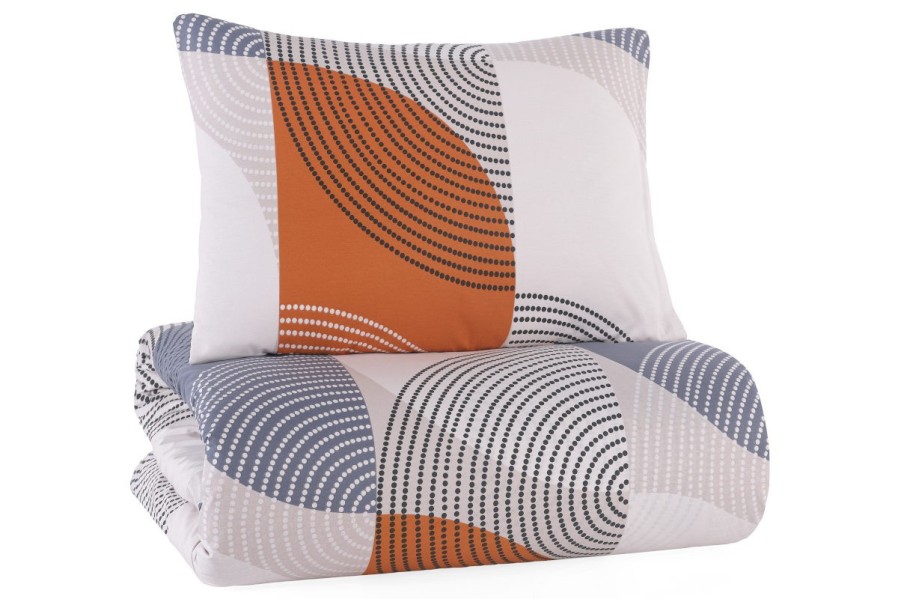 Posteljina je prijatna na dodir, savršeno odvodi vlagu i teško se gužva.