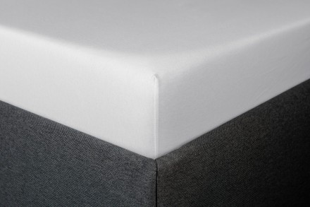 Klinmam Jersey čaršavi su napravljeni od prvoklasnih finih prediva. Savršeno su mekani i veoma prijatni na dodir.