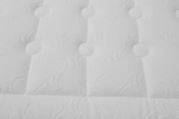 Dušek Comfort Partner je idealan za one od vas koji preferiraju srednju tvrdoću dušeka. Već dok ležete u krevet, zahvaljujući Ektra Soft peni u navlaci, osećate se kao u pamuku, ali u trenutku kada već ležite osećaj postaje je tvrd.
