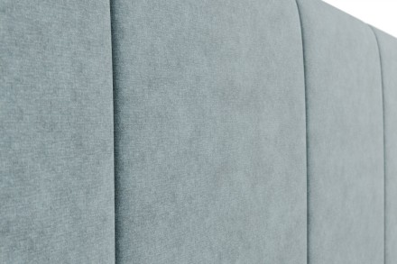 Ibiza 2.0 tapacirani krevet, Romeo 8002, box front lift, 160x200 cm 8 Naše tapacirano uzglavlje Ibica nije samo izraz elegancije i udobnosti, već i simbolizuje kombinaciju luksuza sa praktičnim dizajnom.