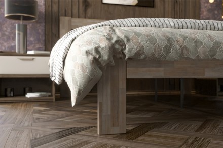 Krevet od masivne od prirodne bukve Utena, izvođenje BO105, 180x200 cm 4 Krevet Utena jednostavnog dizajna iz kolekcije masivnih kreveta.