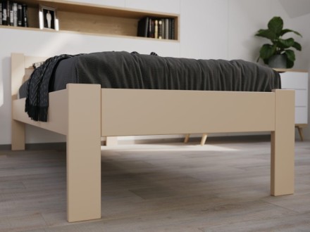 Krevet od punog bukve ili hrasta