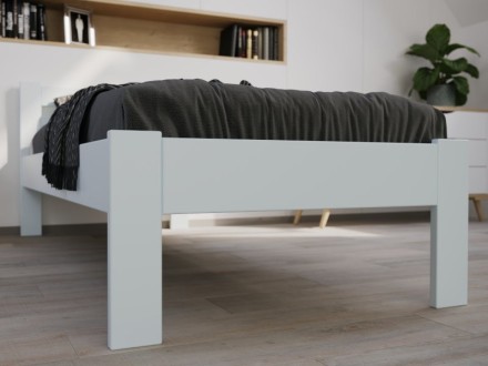 Krevet od punog bukve ili hrasta