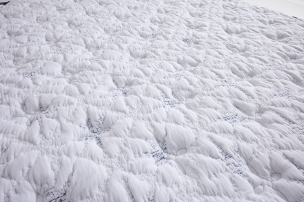 Srednje tvrd dušek sa prirodnim pamukom KING KOIL Yellowstone, 140x200 cm 4 3 - srednje tvrdi | Dušeci sa oprugama | Visina 36 cm | Nosivost 150 kg | Garancija 5 godina