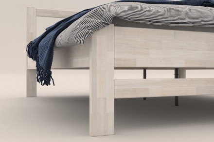 Da li volite miris drveta? Onda je ovaj masivni krevet savršen izbor za vas, jer je napravljen od najkvalitetnijeg drveta bukve i hrasta.