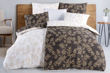 Posteljina je prijatna na dodir, savršeno odvodi vlagu i teško se gužva.