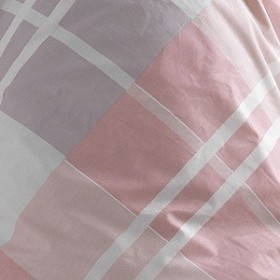 Posteljina Klinmam Home je napravljena od visokokvalitetnog Renforce pamuka, čija su vlakna mnogo mekša, glatkija i prijatnija od običnog pamuka.