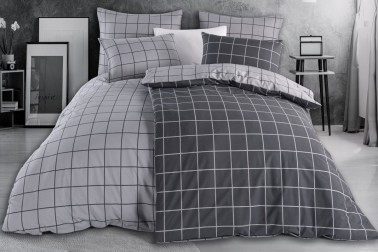 Posteljina je prijatna na dodir, savršeno odvodi vlagu i teško se gužva.