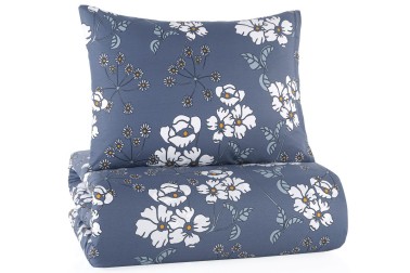 Posteljina je prijatna na dodir, savršeno odvodi vlagu i teško se gužva.