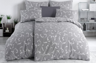 Posteljina je prijatna na dodir, savršeno odvodi vlagu i teško se gužva.